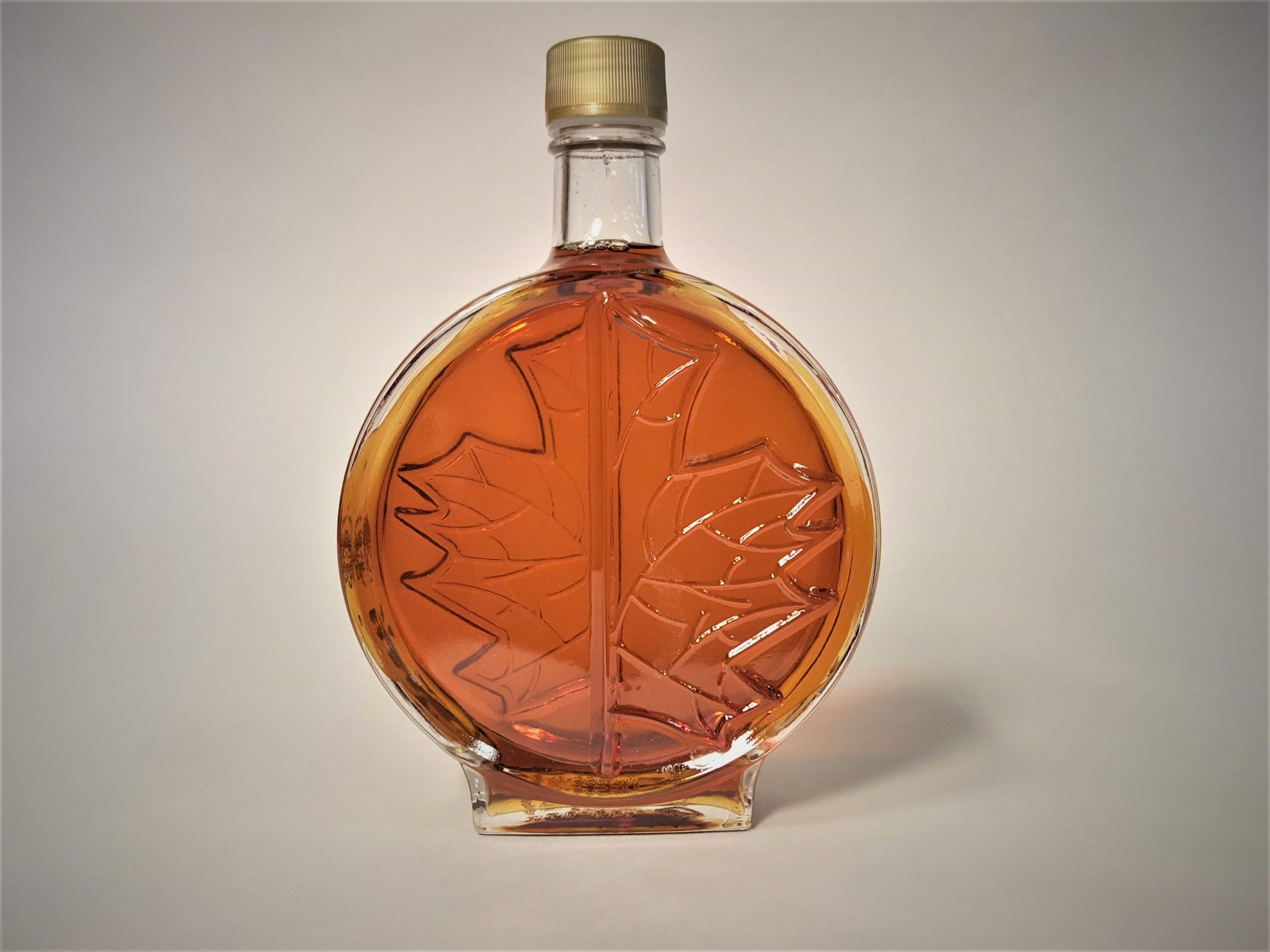 maple-syrup-round-bottle-catskill-mountain-maple